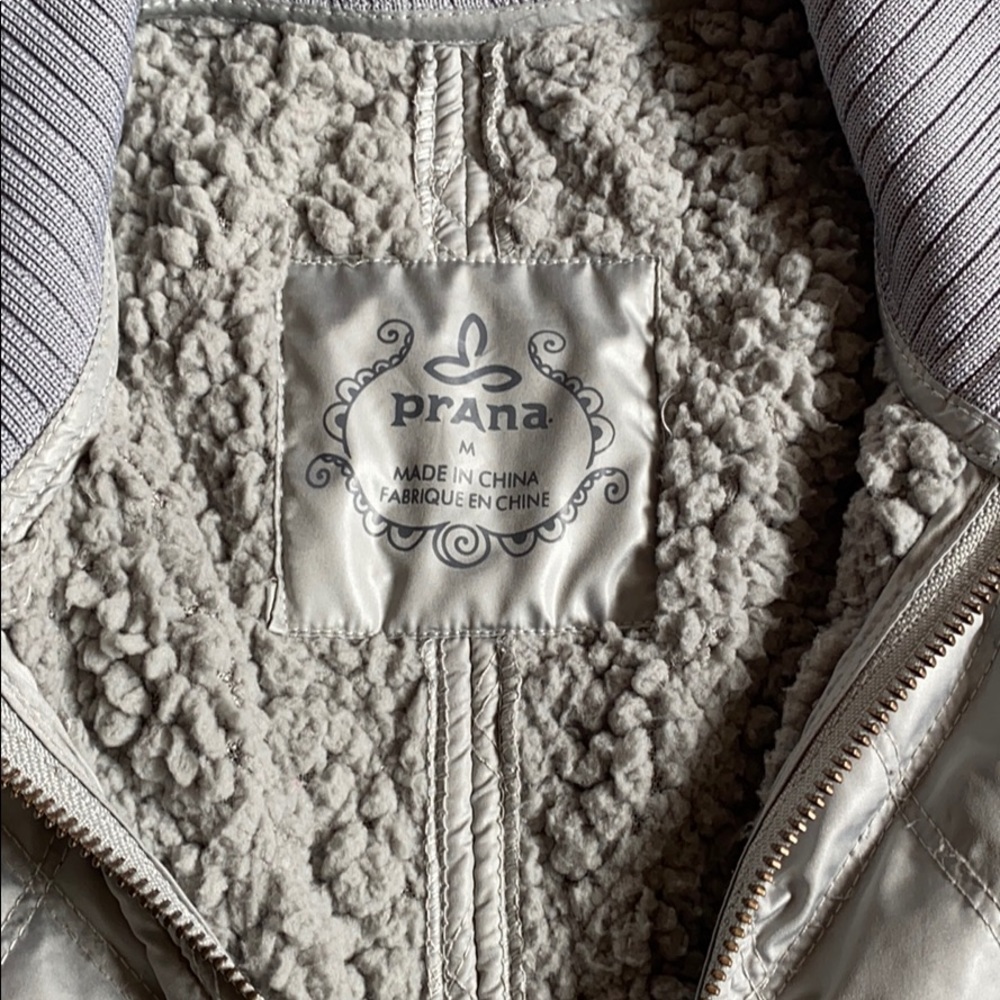 Prana Silver Diva Quilted Sherpa Lined Puffer Vest - Picture 6 of 7